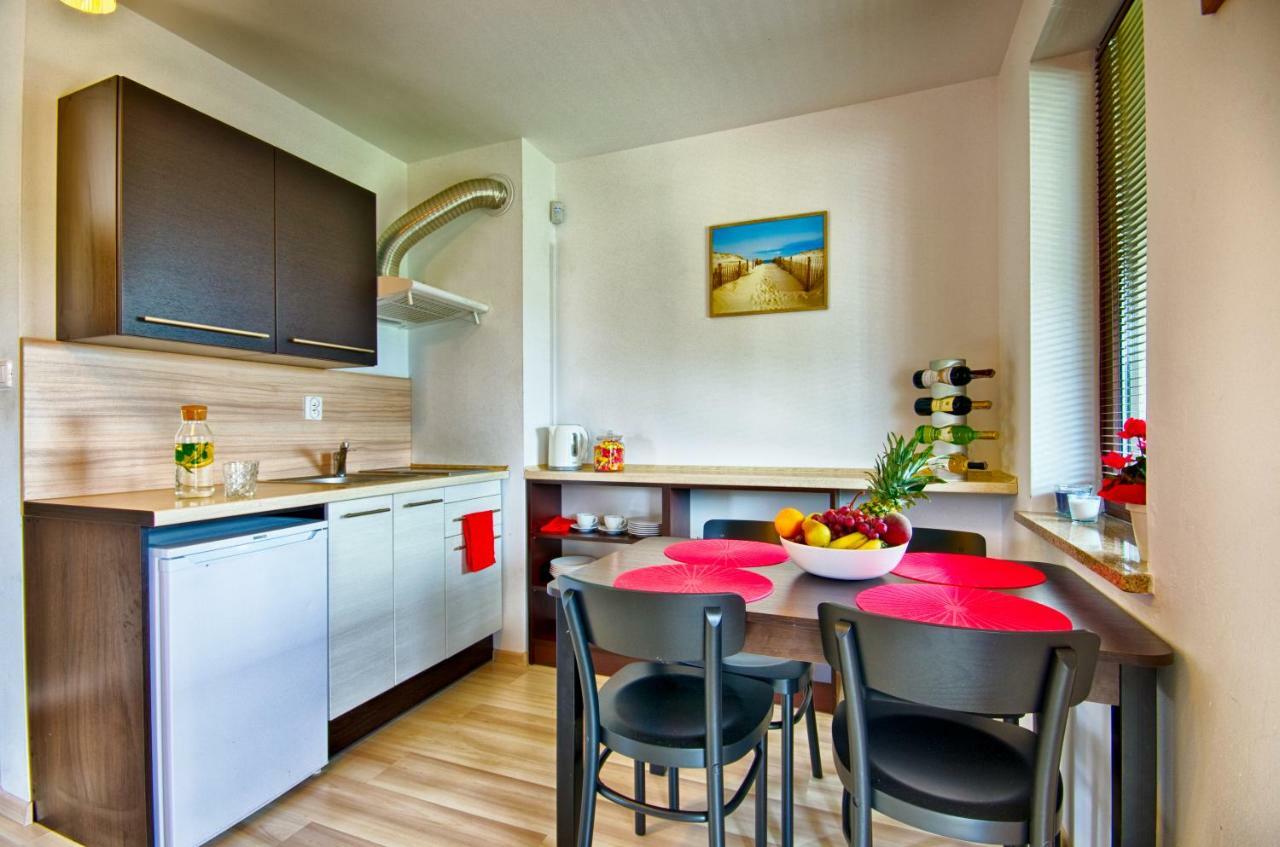 Apartamenty Pod Debem Wicie  Dış mekan fotoğraf